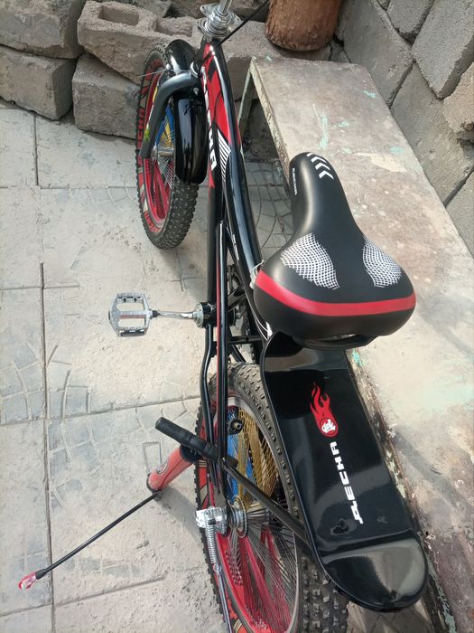 Yangi velosiped velik yap yangi 1 oy turgan