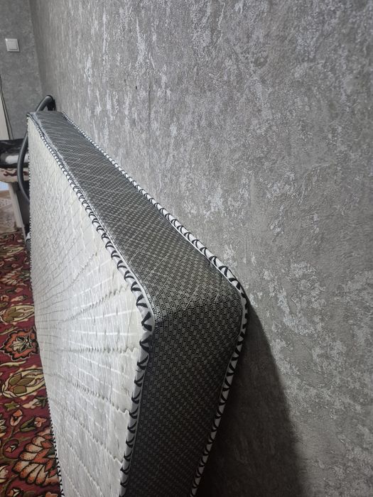 Отдадим матрас бесплатно!