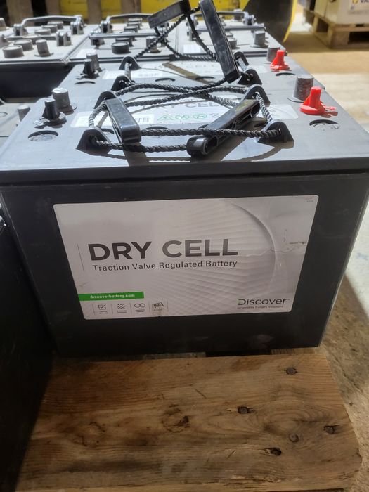 Baterii auto camioane,utilaje și panouri solare