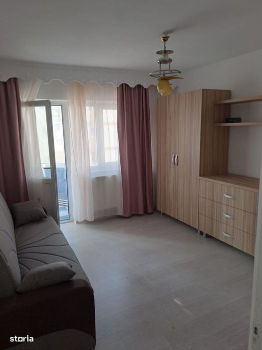 Garsoniera 28 mp - etajul 4 - zona Dumbrava Nord