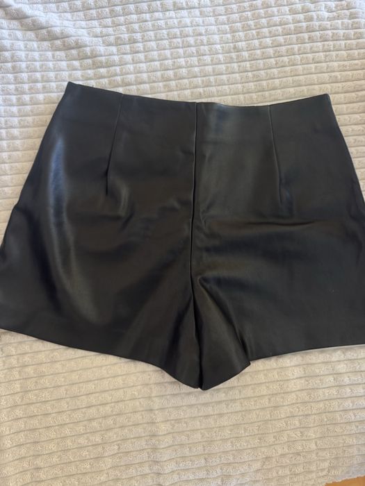 Пола-панталон Stradivarius