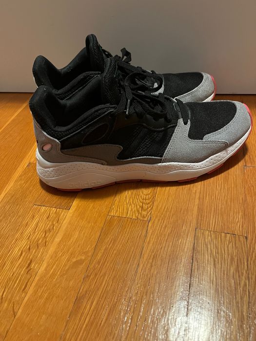 Маратонки Adidas, номер 41 1/3