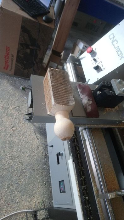 Strung CNC pentru lemn