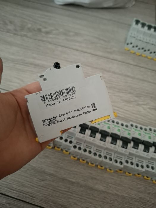 Sigurante electrice Schneider C10 si C16