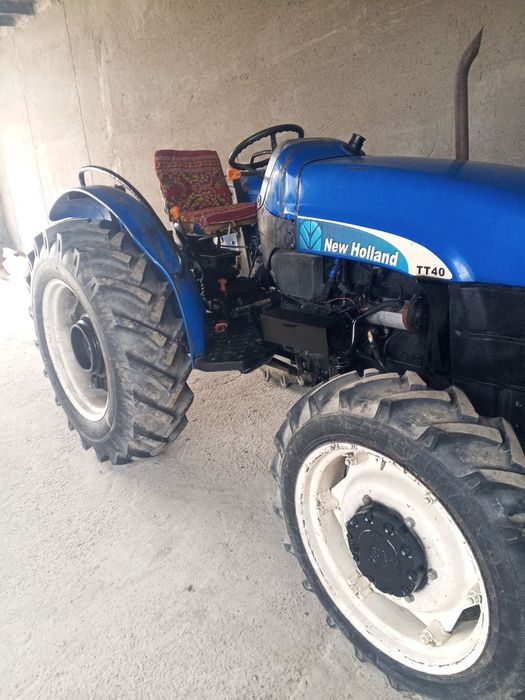 New Holland TT40