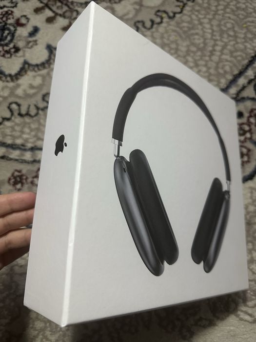 Airpods Max qora