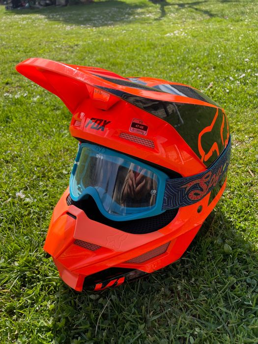 Каска за мотор FOX+очила Spy+