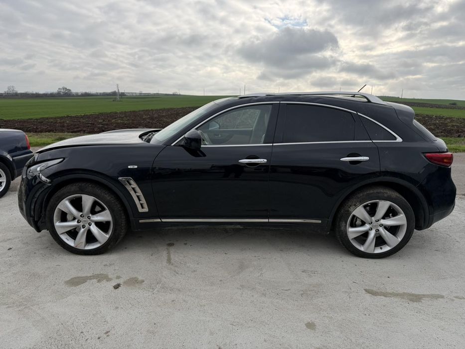 Infiniti QX70 3.0d 2011 на части