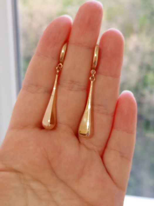 Золотые висячие серьги