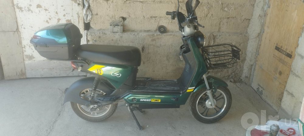 Skuter elektrichiski sotiladi