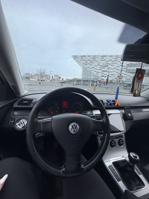 Passat B6 an2007 2.0tdi cp 140 6+1 trepte de viteză