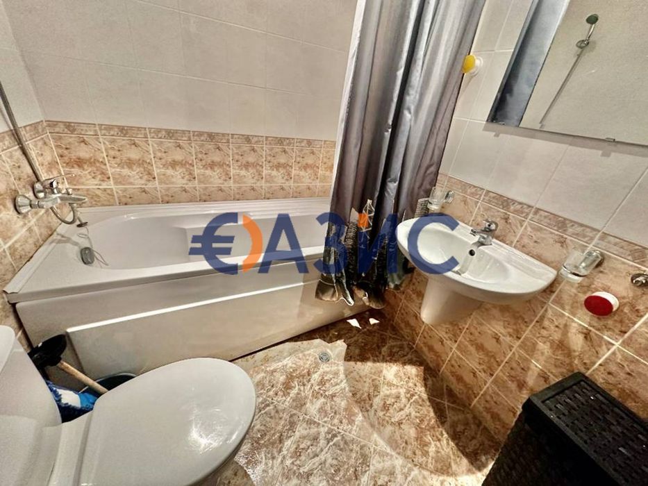 Продава се Двустаен апартамент в Свети Влас - 69 кв.м за 1334 €/кв.м - Снимка #12