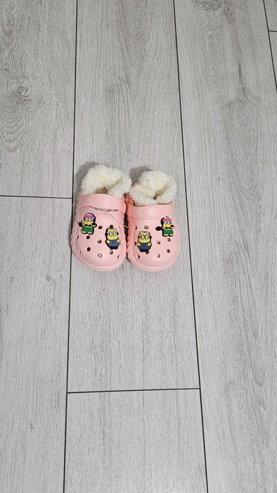 Papuci crocs roz, marime 22