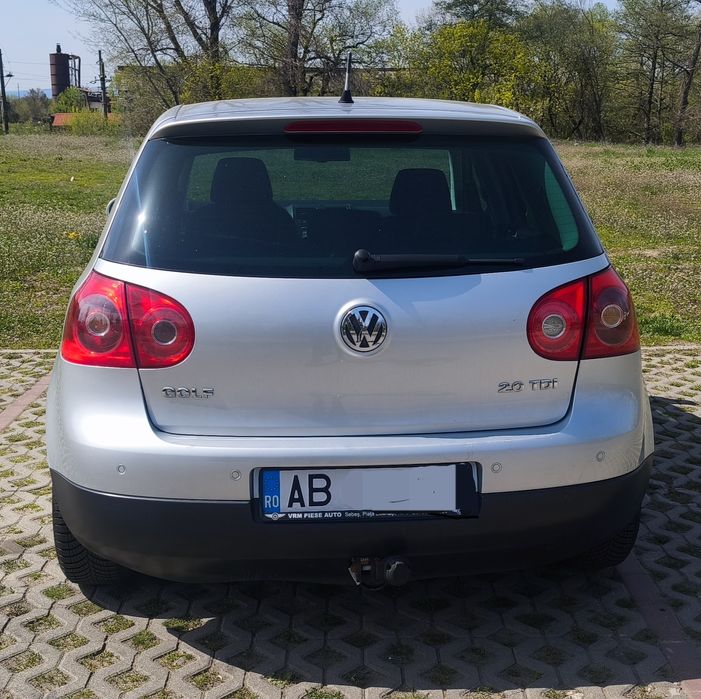 Vând Golf 5 2008