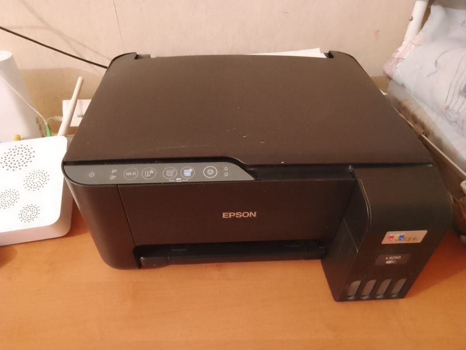 Продам, принтер, цветной принтер