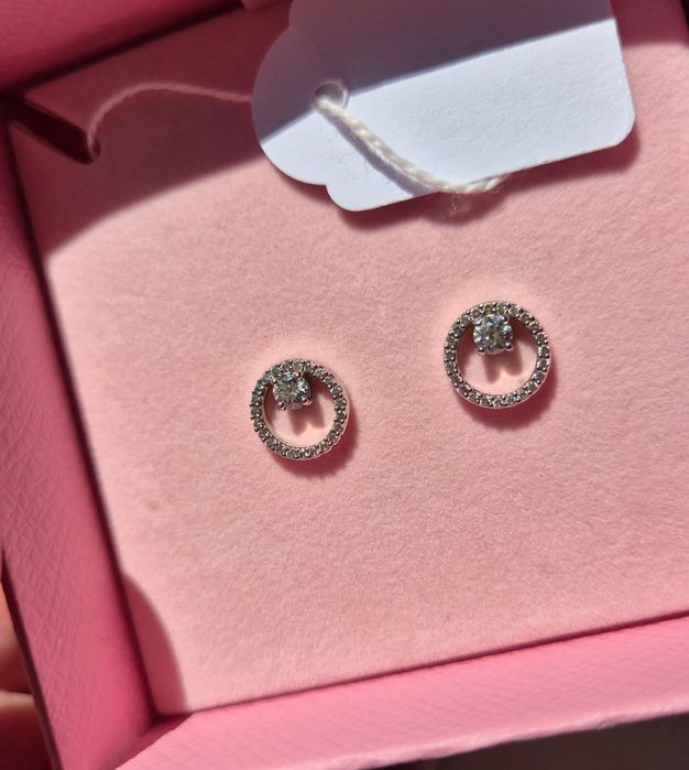 Оригинальные серьги пусеты Swarovski Constella