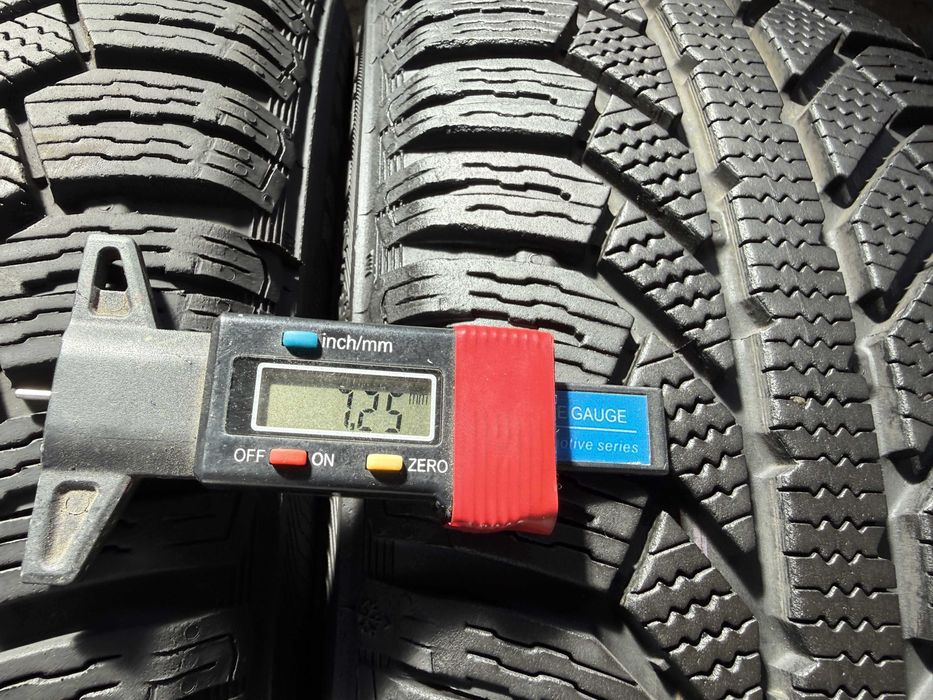 4x Anvelope iarna 185/60 R15 - Semperit Speed Grip 2