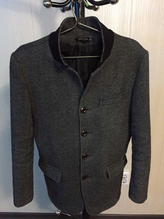 продам пальто 46-48 размер