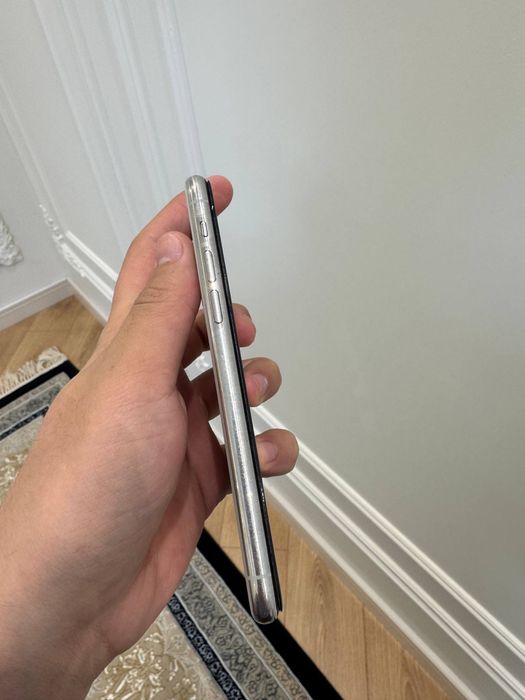 Iphone 11 pro ideal holatda.