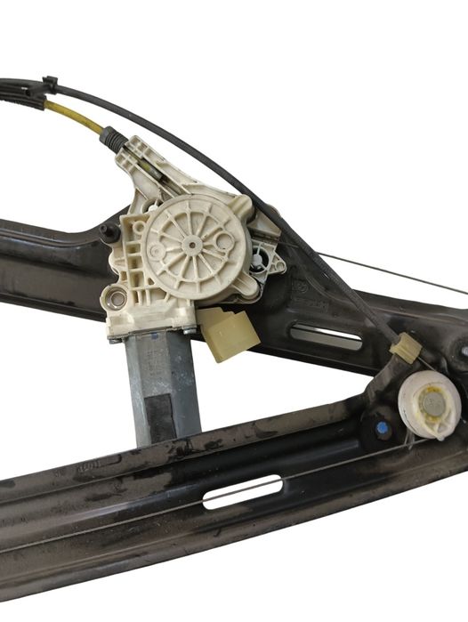 Macara Geam Dreapta Fata Bmw X6 E71, E72 2007 - 2014