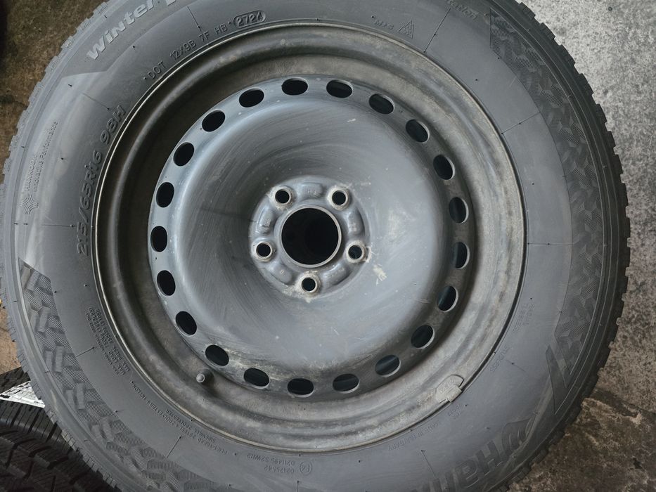 Jante/anvelope Hankook 215/65 R16 98H MS iarnă