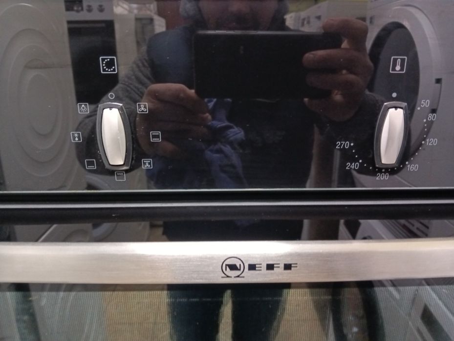 Иноксова фурна за вграждане Neff  Made in Germany 2 години гаранция