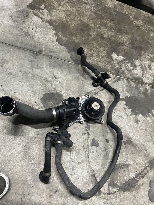 Pompa apa BMW motor n57d30b furtune / cot apa x5 x6 seria 5 6 7