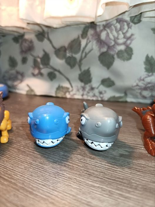 Игрушки динозавры животные