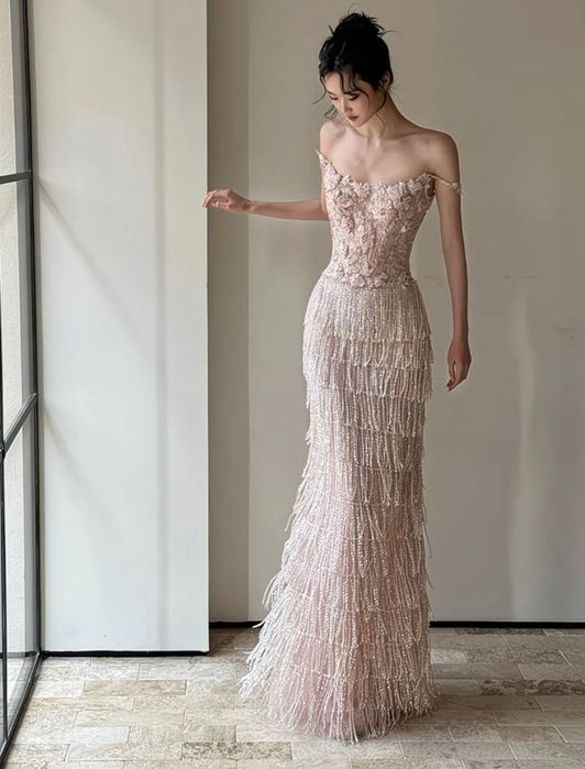 Вечернее платье, корсетное