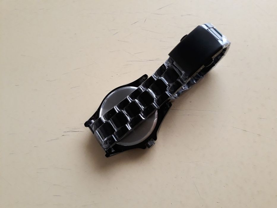 Ceas bărbătesc, nou,adus din Germania