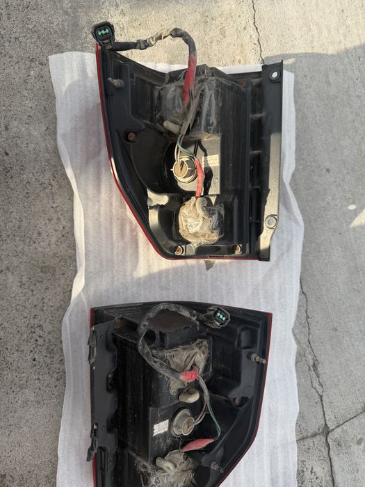 Фонари на Поджеро 4