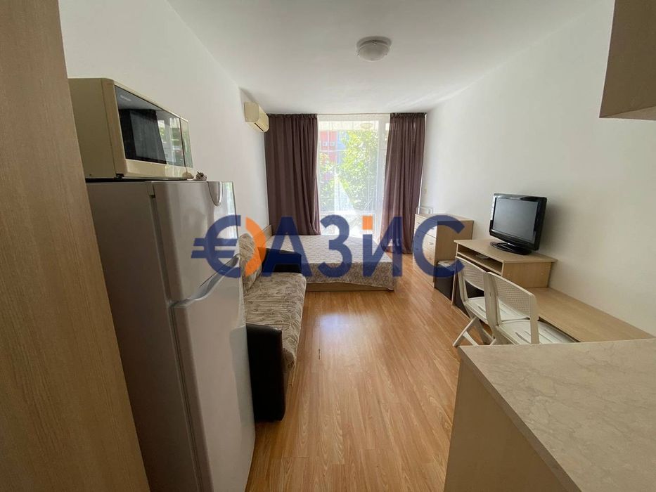 Продава се Едностаен апартамент в к.к. Слънчев бряг - 32 кв.м за 1407 €/кв.м - Снимка #2