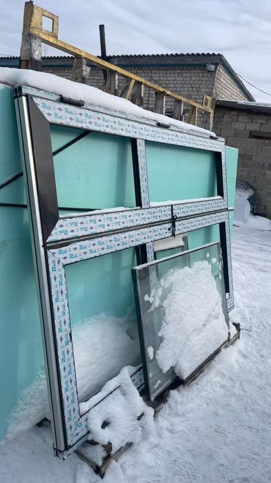 Дверь алюминиевый профиль