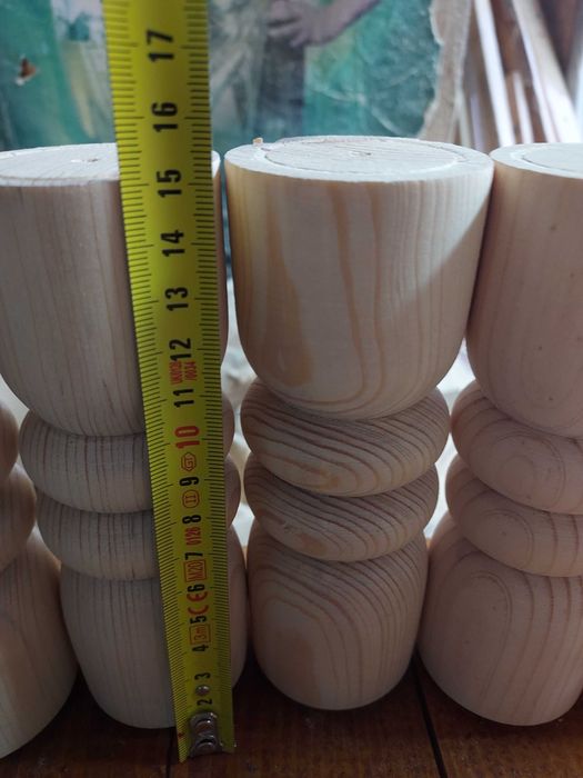 Дървени крачета струговани