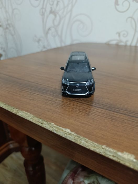 Лексус 570 игрушка