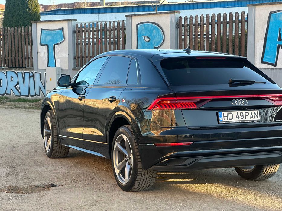 AUDI Q8 2020 — imagine 14
