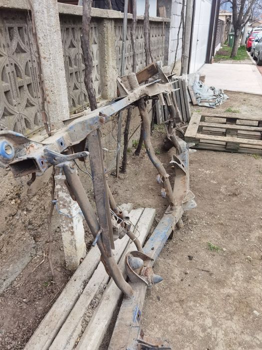 Продавам шаси за suzuki jimny