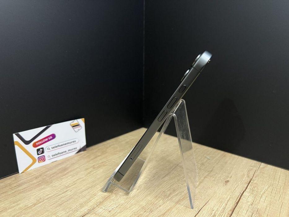 Iphone 17 256Gb Black Second-Hand Foarte Bun 3 ani garanție, Telefoane