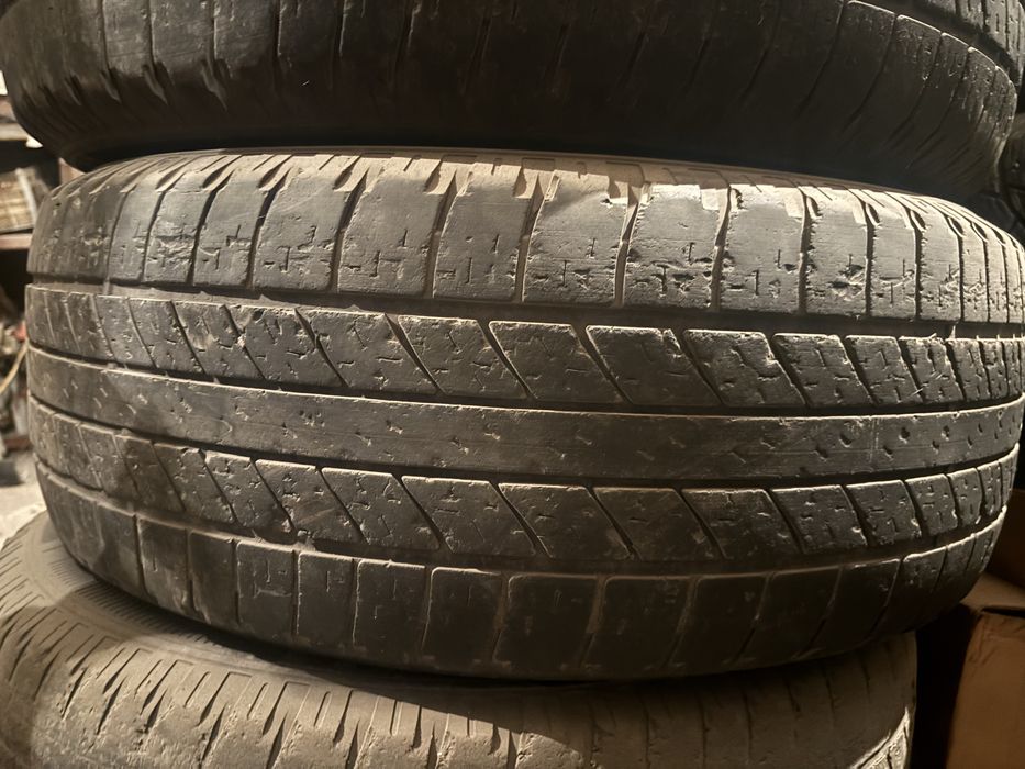 Продам резину good year wrangler r17