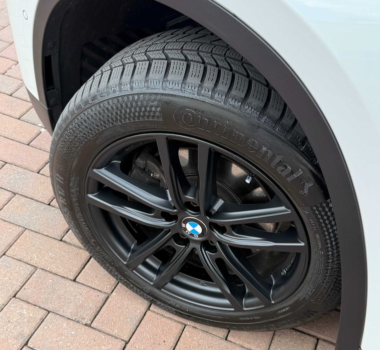 BMW X1 Sport Line / 4x4 / 2.0d / Carte Service / Rate / Garantie