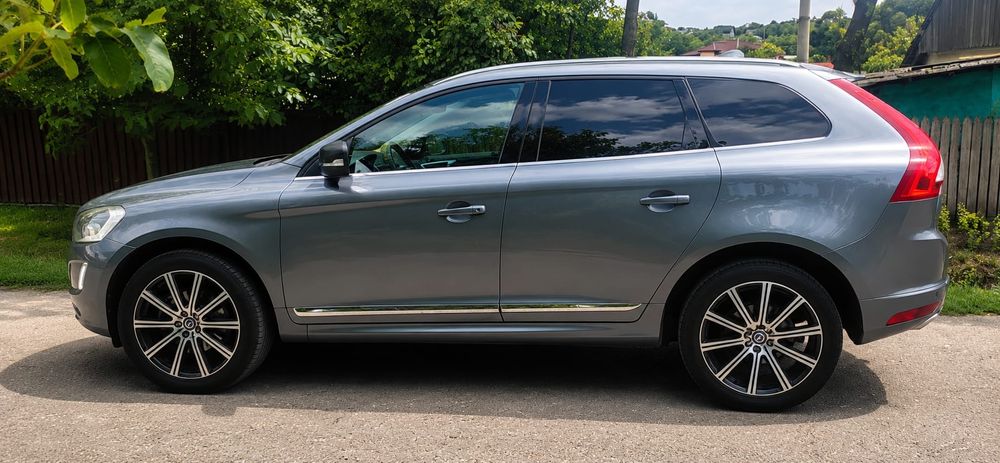 Volvo XC 60 D5 AWD Summem Edition