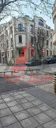 Дава се под наем Тристаен апартамент в Варна, Гръцка махала - 130 кв.м за 1560 € - Снимка #6