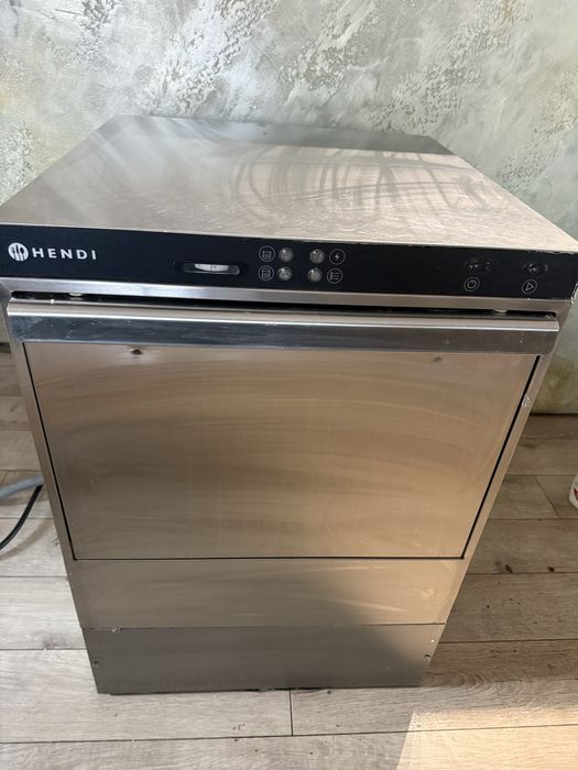 Vand masina spalat vase profesionala