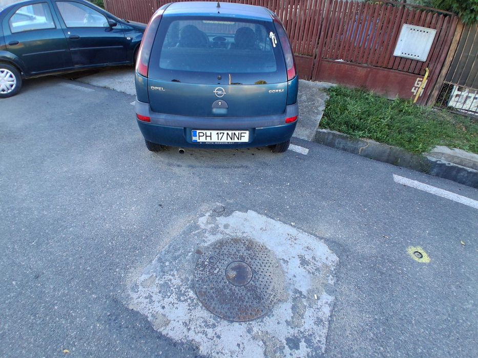 Opel corsa C 1.0 benzina