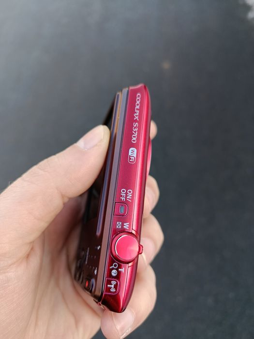 Aparat foto Nikon Coolpix S3700 20.1 MP 8X