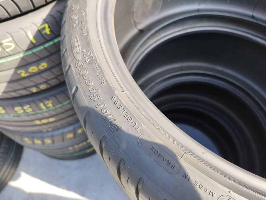275 30 20 Michelin