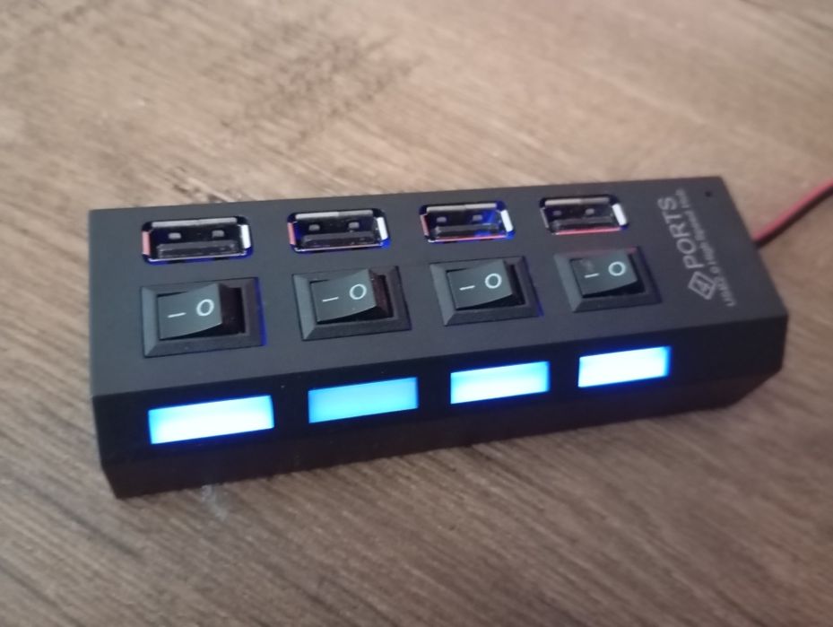 Prelungitor USB 4 porturi, led