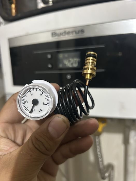 Продам манометр на газовый котел