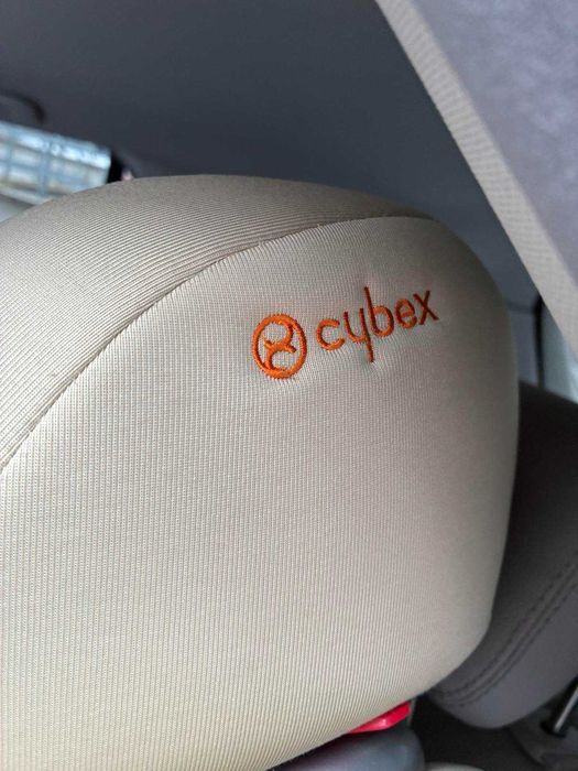 Детско столче за кола