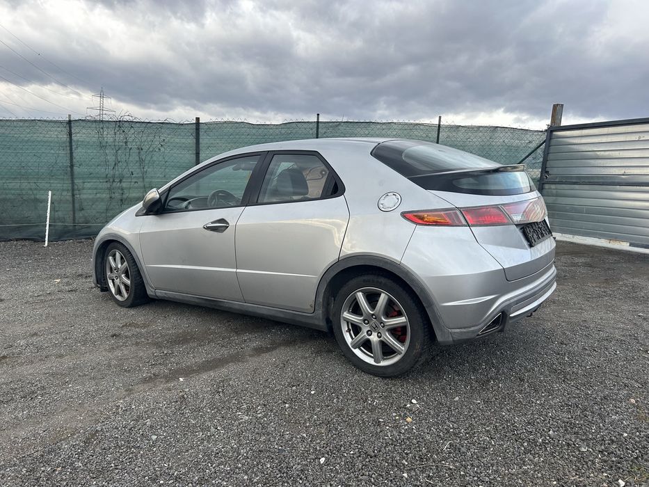 Dezmembrez Honda civic 2006-2010. 2.2 diesel 140 cp